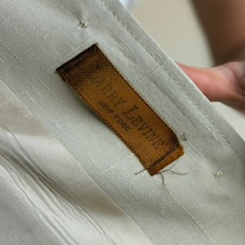 Larry Levine New York Tan Belted Field Jacket - Lightweight Cropped, Size Small - Picture 6 of 7